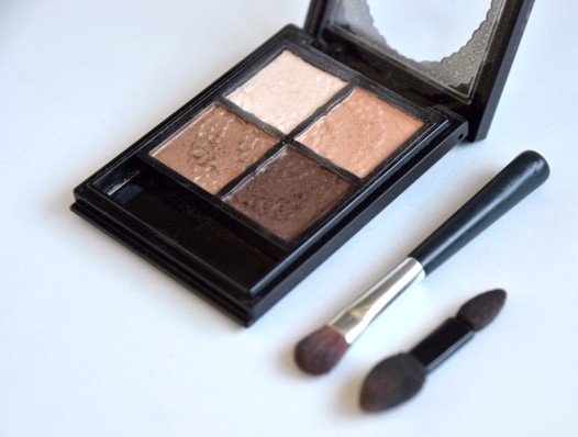 パーソナルカラーブラウンメイク