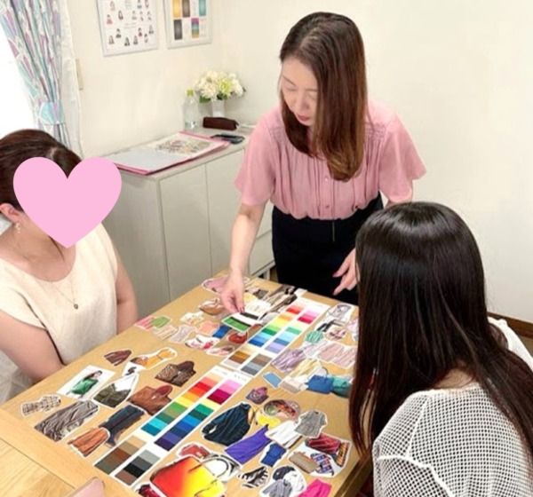 パーソナルカラーアナリスト養成講座　　パーソナルカラーの仕事　５０代